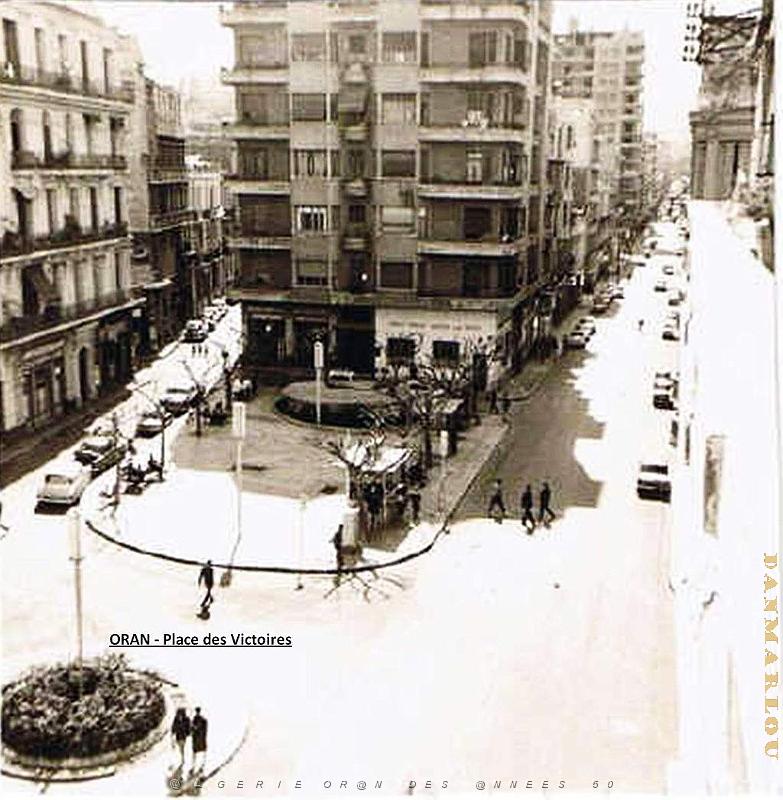 RA g- 035- Place des Victoires.jpg